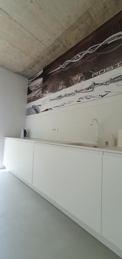 House G Villa Dekani Bagian luar foto